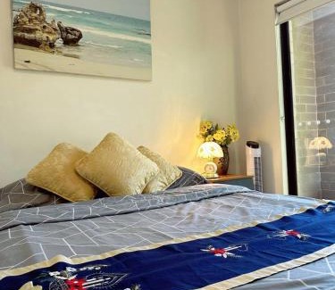 Adelaide Central Business District Apartment | Himeji Garden 2 Bedrooms Apartment Free Wi-Fi