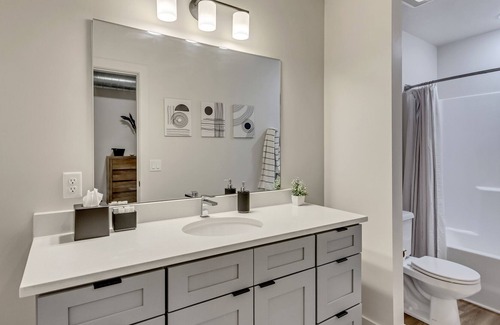 Fairpark Apartment | Hip 1BR Downtown Loft