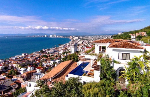 Cerro House | Hip and Stylish Downtown Villa w/Spectacular Views, Pool and Incredible Staff