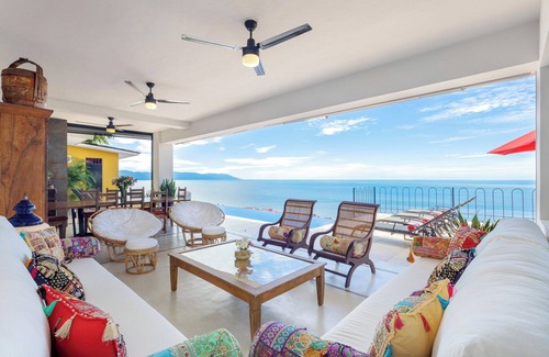 Cerro House | Hip and Stylish Downtown Villa w/Spectacular Views, Pool and Incredible Staff