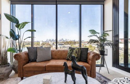 Footscray Apartment | Hip Condo on Maribyrnong River Cityscape Views!
