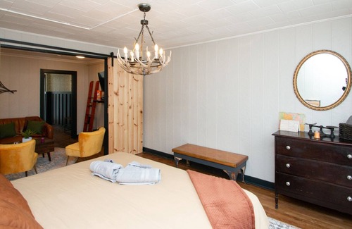 Gorham Apartment | Hip Gorham 2-bedroom - Start Your Adventure!