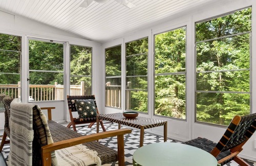 Becket House | Hip Renovated Mid Century 4 Bedroom on Long Bow Lake