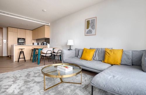 Shoreditch Apartment | Hip Shoreditch 1BR w/Security Concierge, nr Bars & Shops, by Blueground