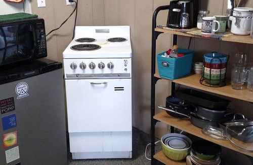 Barium Springs Apartment | Hippie Loft shared bath