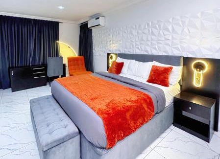 Ofin Hotel | HIS Dulce Apartments
