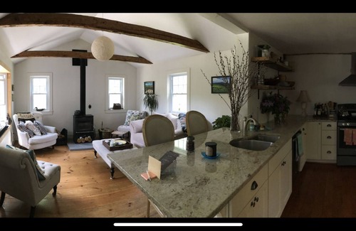 Munsonville House | Historic 1830 Farmhouse near Granite Lake