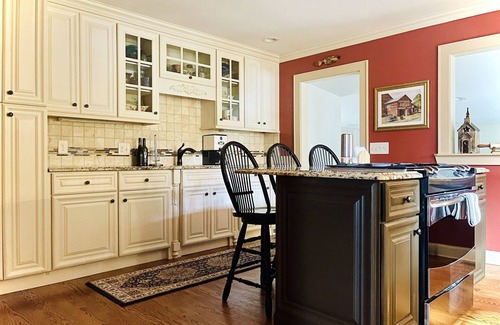 Southern Pines Cottage | Historic 1890 Cottage in the Heart of Downtown Southern Pines, NC!