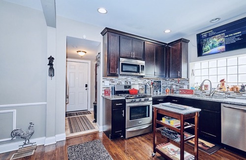 Hermosa House | Historic 1920s Private Bungalow Near Logan Square!