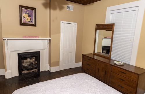 Boones Creek Other | Historic 4 bedroom house with hot tub-great location