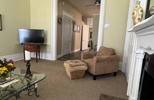 Maysville Apartment | Historic and Elegant