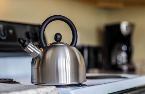 Lower Avenues Apartment | Historic Avenues Apt Downtown-25% Off Ski Rentals