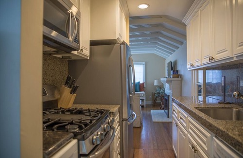 Laguna Beach Cottage | Historic Beach Cottage Nestled in the Heart of Laguna Beach