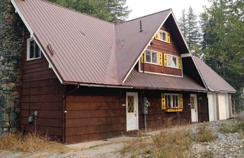 Whitefish Ski Chalet | Historic Big Mountain Chalet Upper