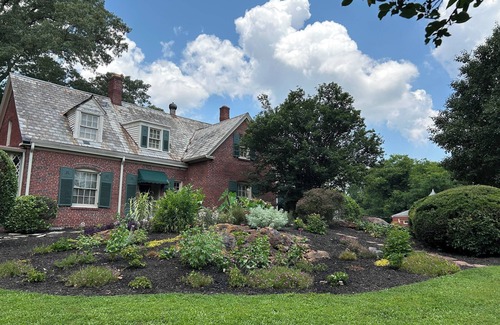 Cartersville House | Historic Brookehill Downtown Cartersville 4 bedrooms near Lakepoint