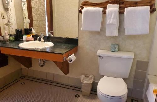 Deadwood Hotel | Historic Bullock Hotel
