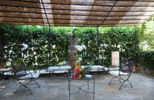 Tiberio Villa | Historic Capri villa with large garden with breathtaking, unforgettable views