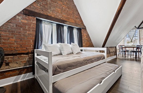 Northside District Other | Historic Castle in Lexington