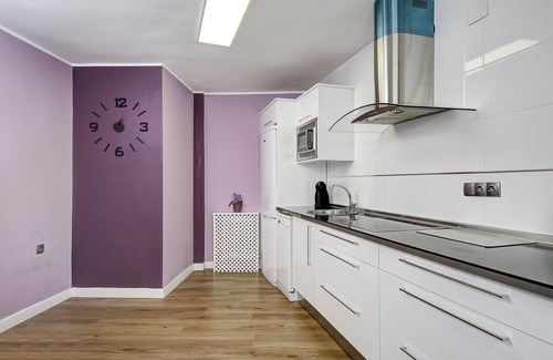 Centro - Sagrario Apartment | HISTORIC CENTER CATHEDRAL/ALBAICIN, NEAR ALHAMBRA. FREE PARKING & WIFI