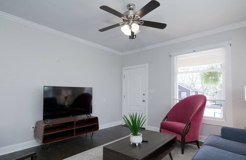 Tupelo House | Historic Charm Near Downtown Tupelo