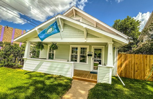 Rapid City House | Historic City Center Bungalow - Downtown Rapid City