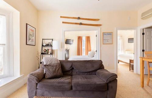 Ellicottville Apartment | HISTORIC COMFY CONDO- Heart of Ellicottville, Self Checkin