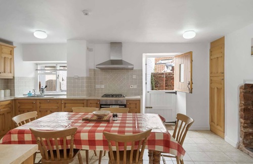 Nether Stowey House | Historic Cottage & Garden nr Quantock Hills