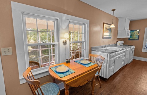New Bern House | Historic District: Downtown New Bern