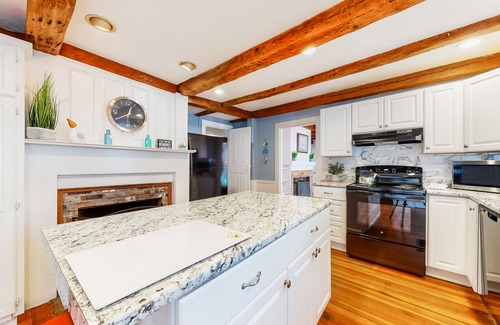 Sagamore Beach House | Historic, dog-friendly homestead with a washer/dryer, furnished patio, & yard