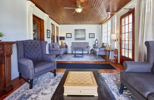 Bennington House | Historic Downtown Home w/Bar Room, Hot Tub