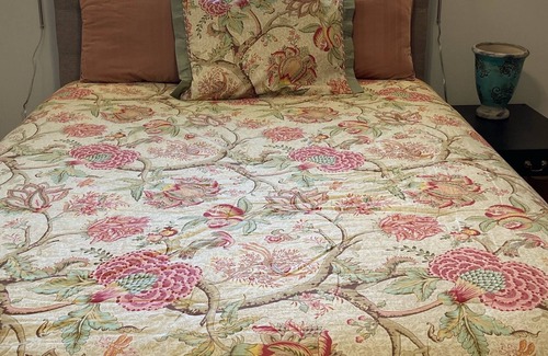 Windsor House | Historic Downtown Home - Walk to the lake and restaurants!