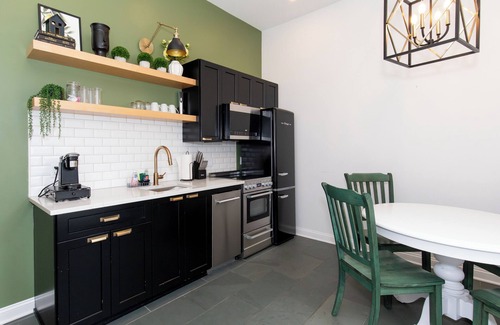 Sandusky Condo | Historic Downtown Luxury - Walk to Waterfront