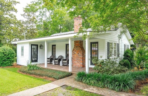 Georgetown Cottage | Historic Downtown, pool side guest cottage on beautiful 1882 property!