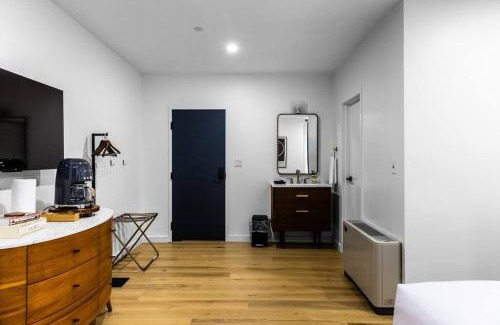 Bangor Apartment | Historic DTWN Bangor, Steps to great Food & Drink, Room # 102