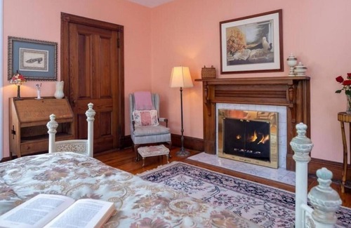 Candler House | Historic Engadine House with 6 Suites