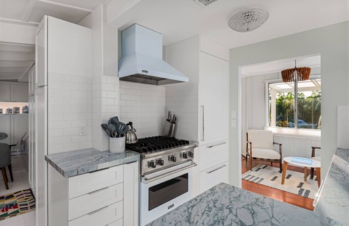 Village of La Jolla Cottage | Historic Estate in La Jolla Village Near Beach with 7,000 SF Private Yard