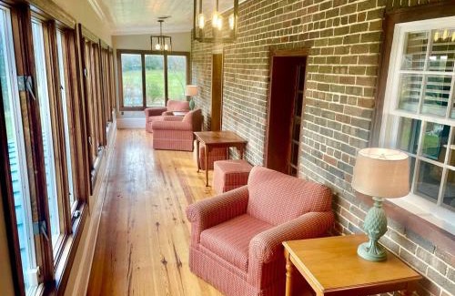 Luray House | Historic Farm Cottage Perfect for Groups and Horseback Riding in Virginia