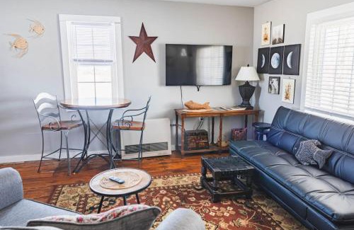 Fairfield Apartment | Historic Farmhouse Apartment