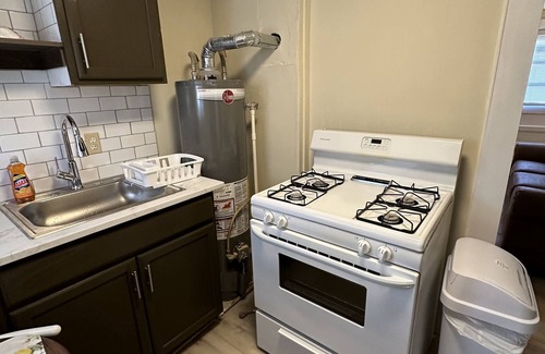 Valdosta Apartment | Historic Gem : Timeless charm in valdosta near VSU