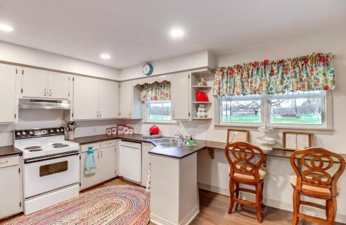 Higden House | Historic Greers Ferry Home Less Than 2 Mi to Shiloh Marina