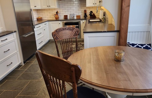 Portland House | Historic home in Diamond Cove great for large groups & families!
