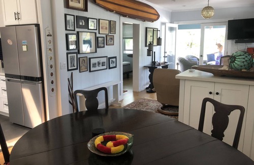 Lanikai House | Historic Hawaiian cottage in Lanikai fully furnished and completely remodeled