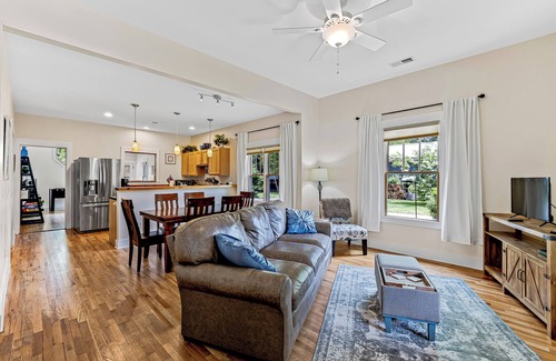 Brevard House | Historic Home Downtown Brevard