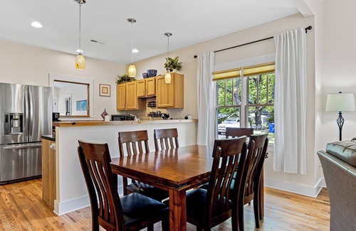 Brevard House | Historic Home Downtown Brevard