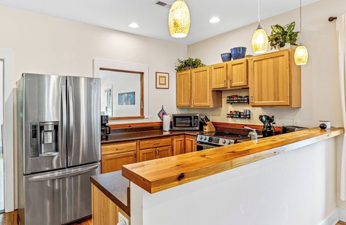 Brevard House | Historic Home Downtown Brevard