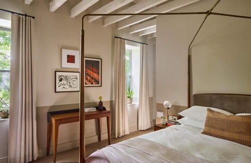 Fishtown Hotel | Historic Hotel Suite in Philadelphia’s Lively Fishtown