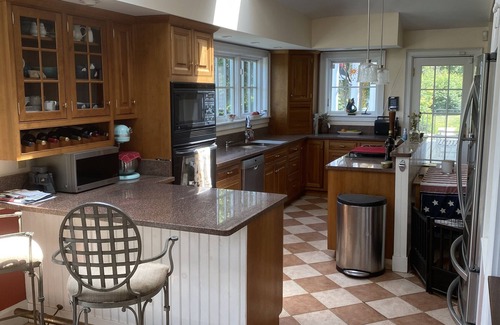 Belfast House | Historic intown waterfront w/PRIVATE dock & pool on 8.5 acres.