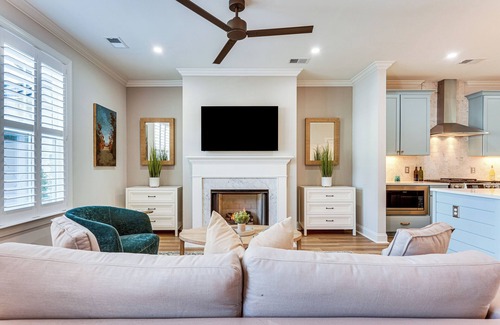 Johns Island House | Historic Location: Townhome in Johns Island!