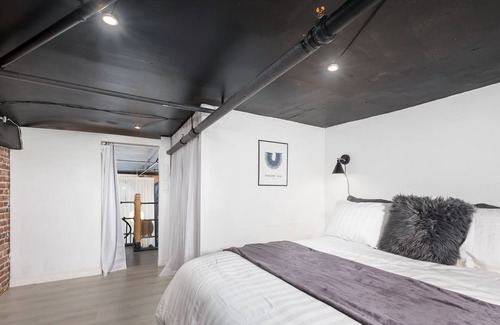 International District Apartment | Historic Loft in Heart of Old Montreal