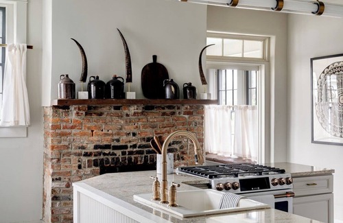 Eastwood House | Historic Louisville Estate | Luxe & Spacious Stay